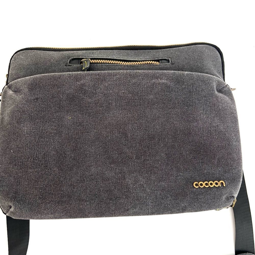 Cocoon Innovations Mms2504bk Urban Adventure 13in Messenger Sling Grey